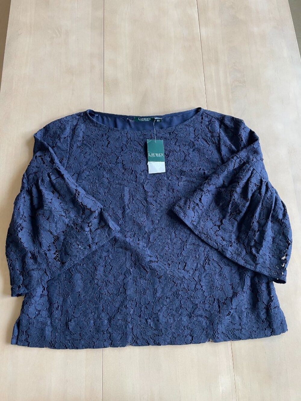 Entire Closet $5! $145 NEW Lauren Ralph Lauren Navy Blue Lace Bell Sleeve Top - Picture 2 of 13